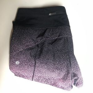 Lululemon Speed Short 4-way Stretch 2.5" sz 8 Reg